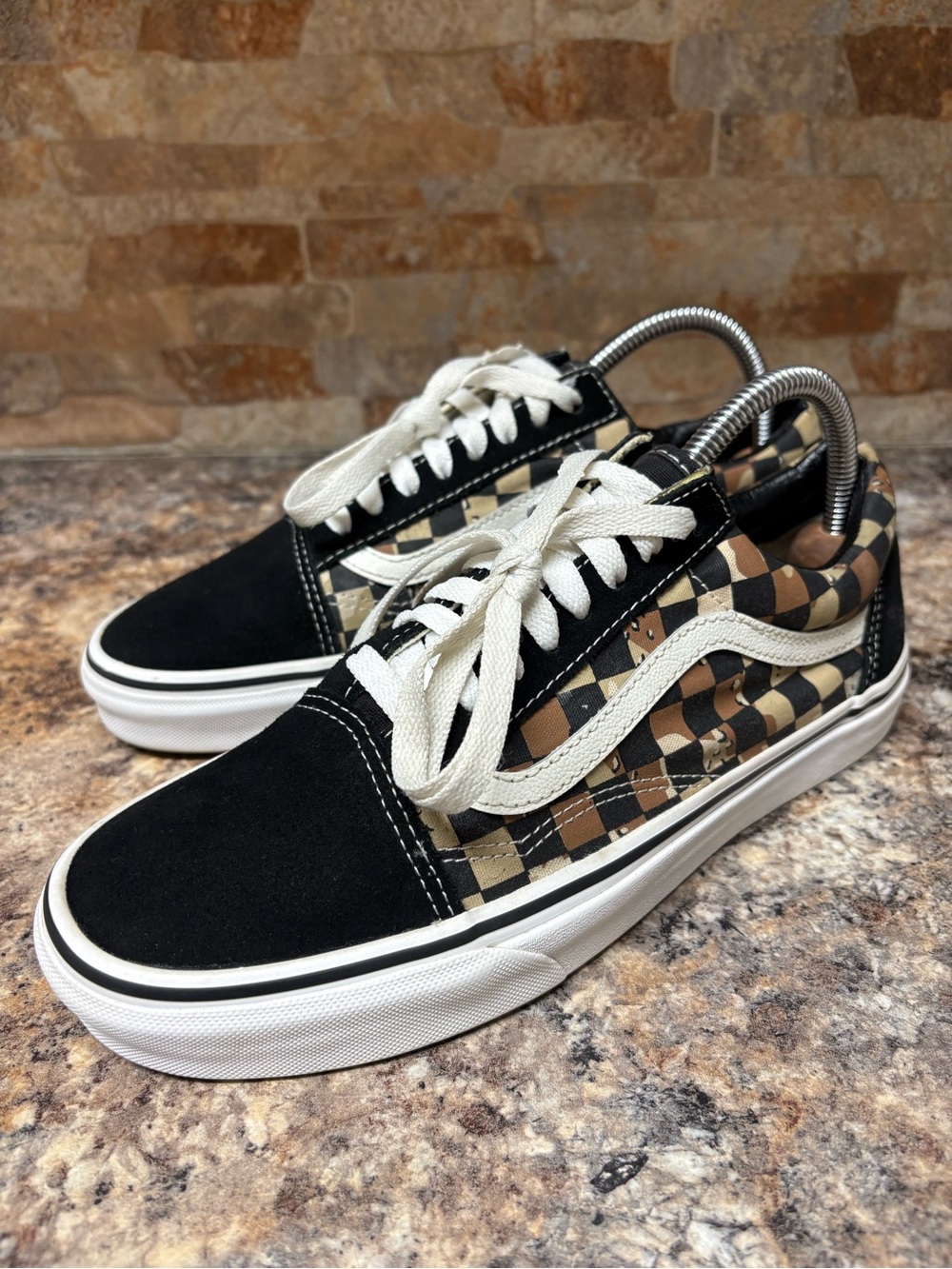 Vans OLD SKOOL Camo checkerboard Men's Size 8 Women’s Size 9.5